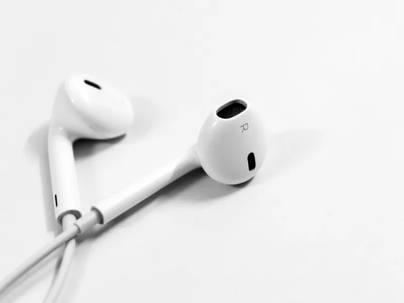 weiße Apple Kopfhörer